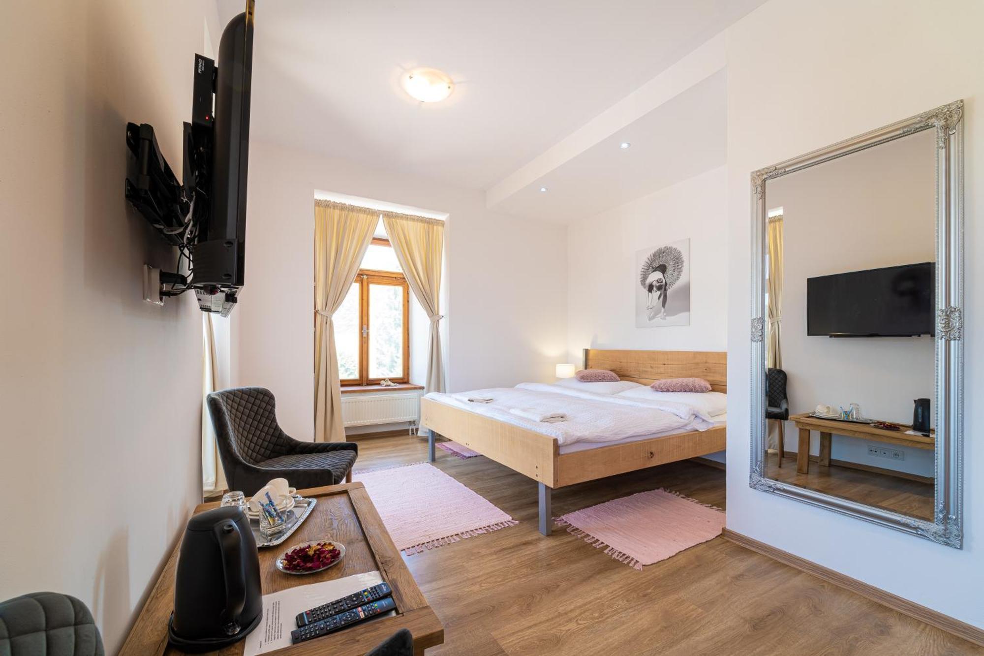 Bed & Breakfast Hugo Plesivec Eksteriør bilde